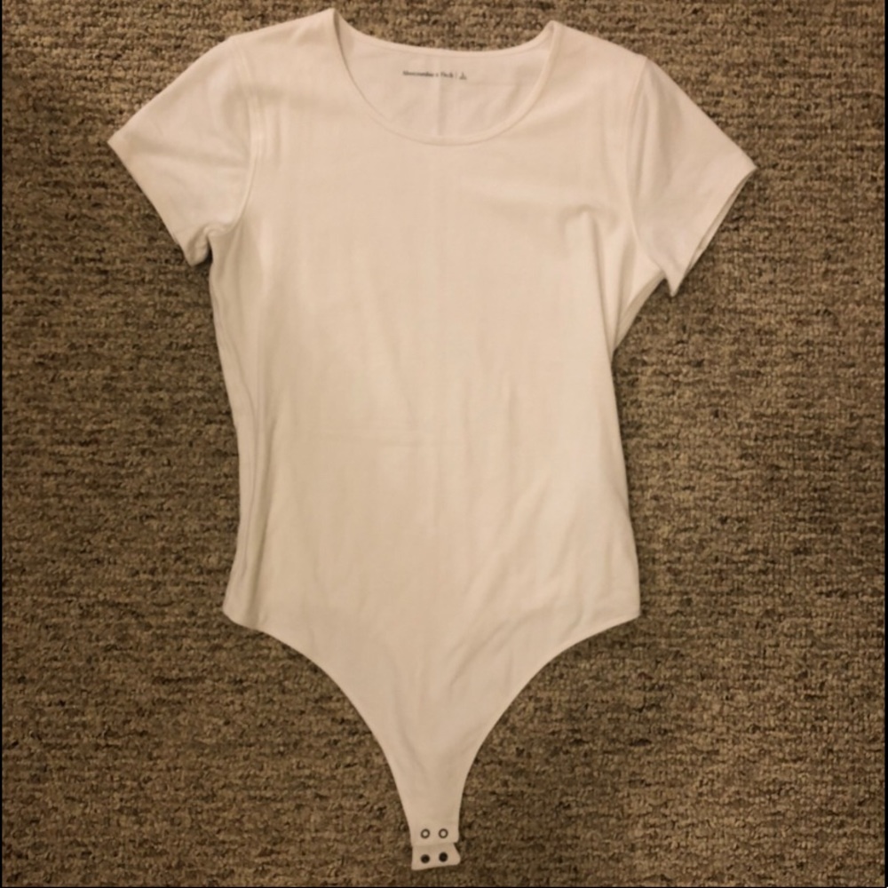 NWOT Abercrombie white short sleeved bodysuit